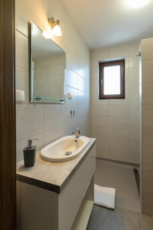 Golden Lofer Apartment Stary Gielad ภายนอก รูปภาพ
