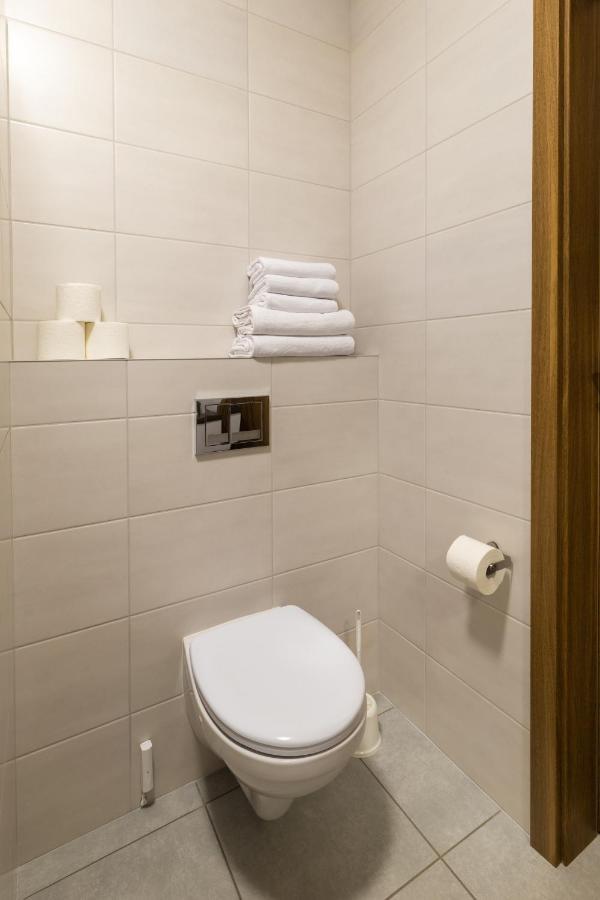 Golden Lofer Apartment Stary Gielad ภายนอก รูปภาพ